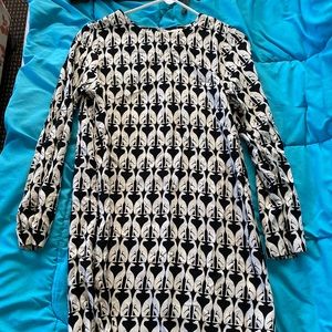 H & M black and white greyhound pattern dress. Size 6.